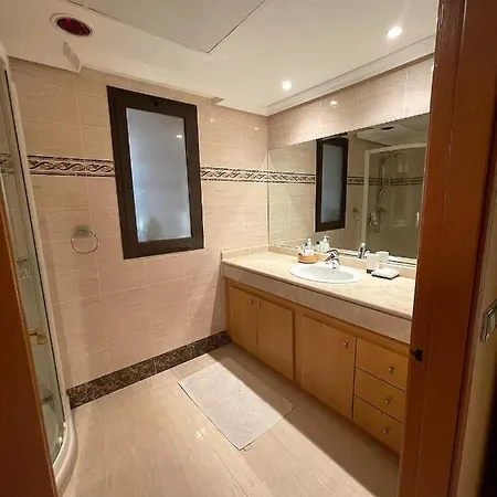 Sea View Golfing Two Bedrooms Appartement