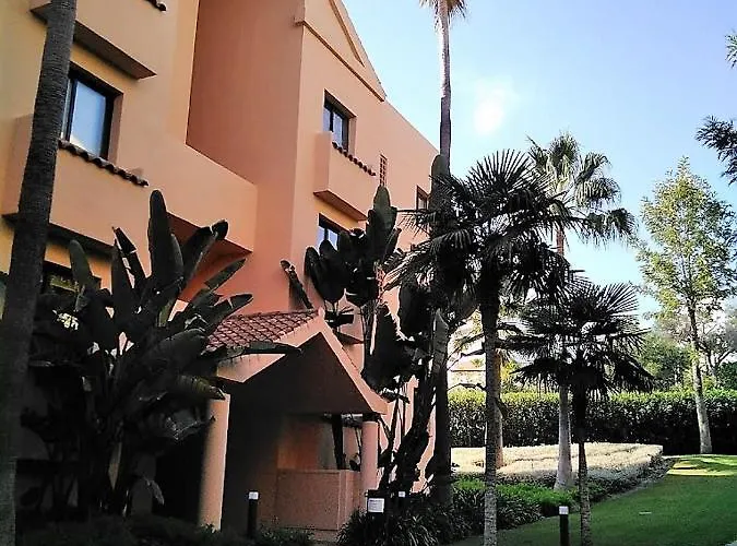 Sea View Golfing Two Bedrooms Lejlighed Estepona